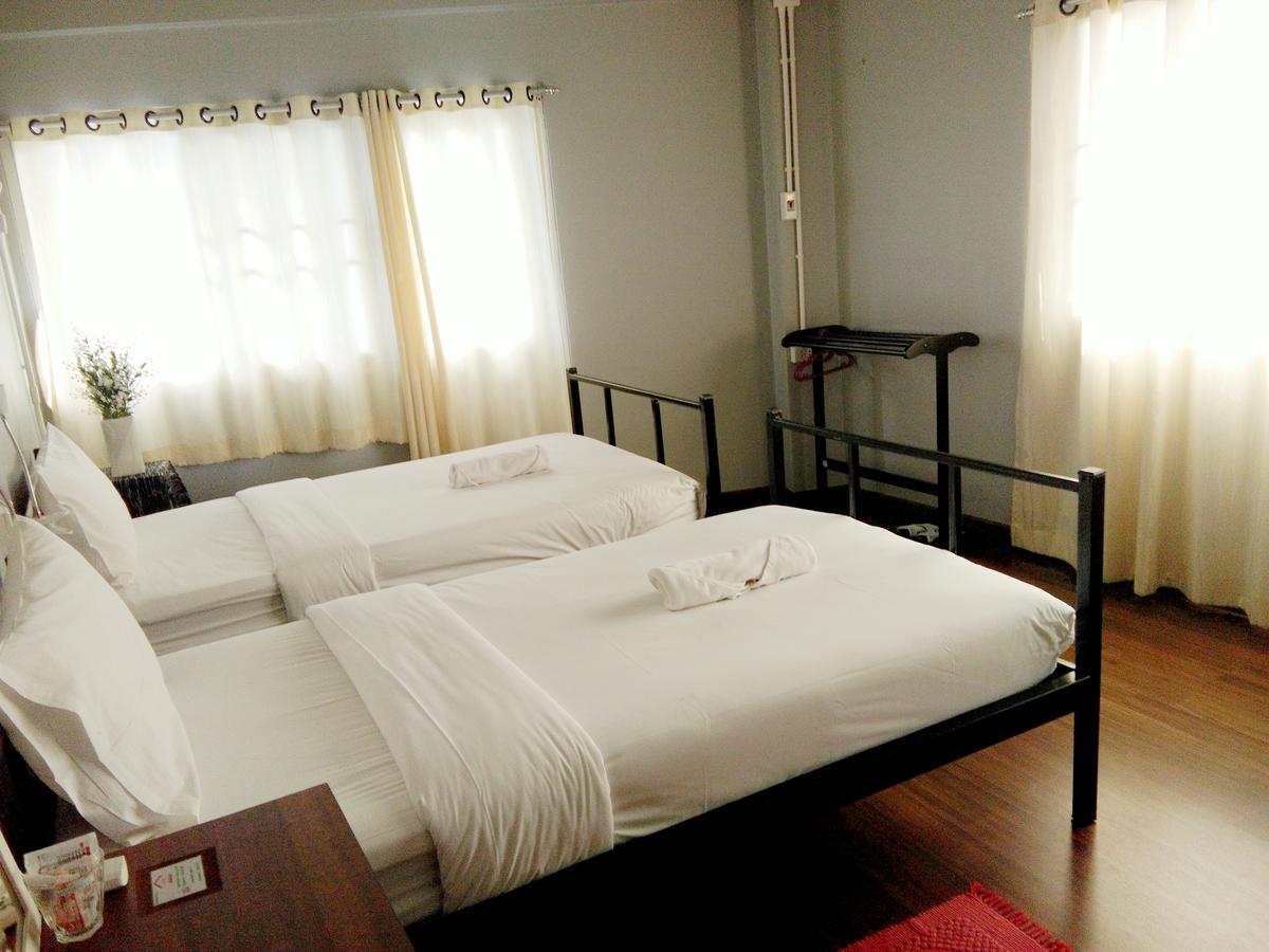 Night Bazaar Budget Economy hotel *